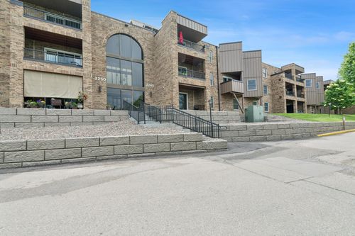 apt-201-2240 Midland Grove Rd, Roseville, MN, 55113-3844 | Card Image