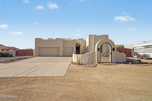 1120 E Circle Mountain Rd, New River, AZ, 85087-0904 | Card Image