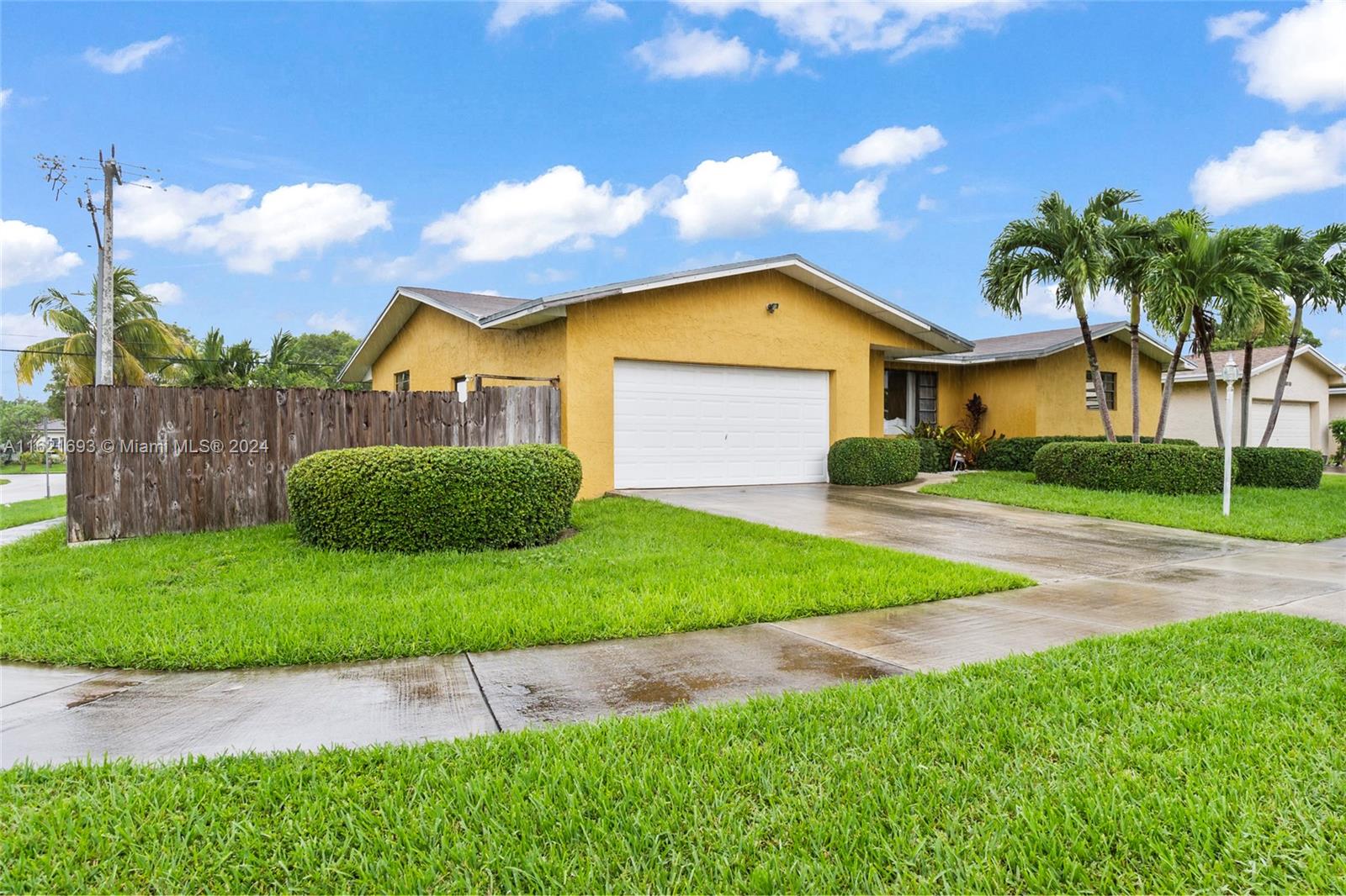 92nd Ave, Cutler Bay, FL 33189