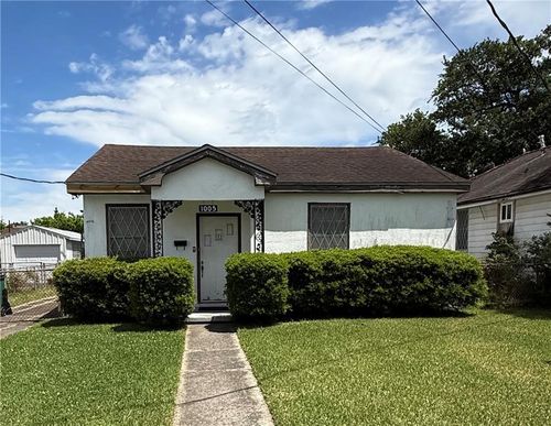 1005 Ridgelake Dr, Metairie, LA, 70001-4258 | Card Image