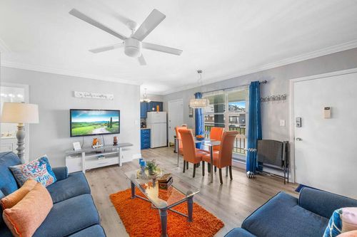 apt-a6-235 Seaview Ct, MARCO ISLAND, FL, 34145-3159 | Card Image