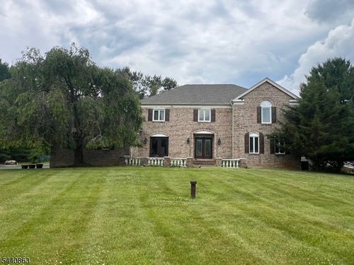 26 Gentry Dr, Long Valley, NJ, 07853-3604 | Card Image