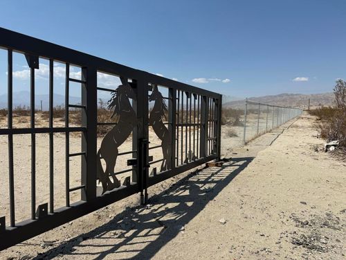 10 Dillon Rd, Desert Hot Springs, CA, 92241 | Card Image