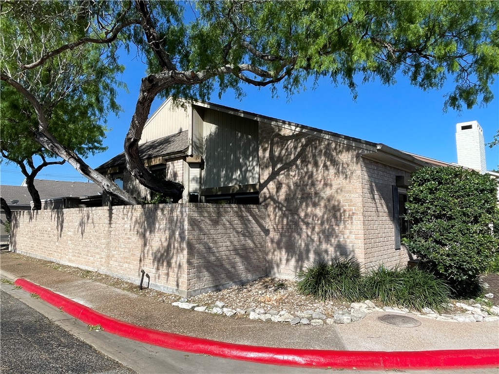 Rock Creek Dr, Corpus Christi, TX 78412