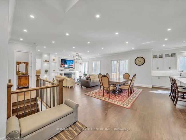 1011 Townline Rd, House other with 5 bedrooms, 5 bathrooms and 17 parking in Puslinch ON | Image 6