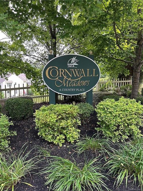 310 Cornwall Meadows Ln, Patterson, NY, 12563-2648 | Card Image