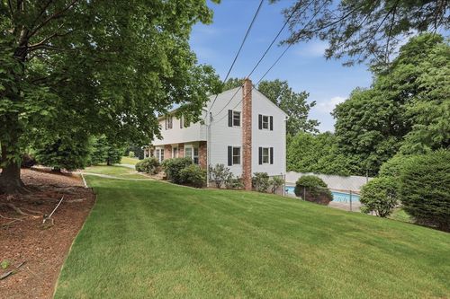 109 Country Ln, Leominster, MA, 01453 | Card Image