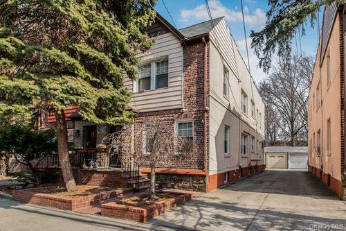 68 Alderton St, Rego Park, NY, 11374-5320 | Card Image