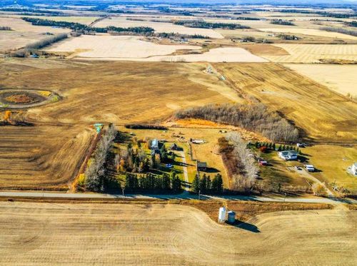 32026 305, Rural Mountain View County, AB, T0M0W0 | Card Image