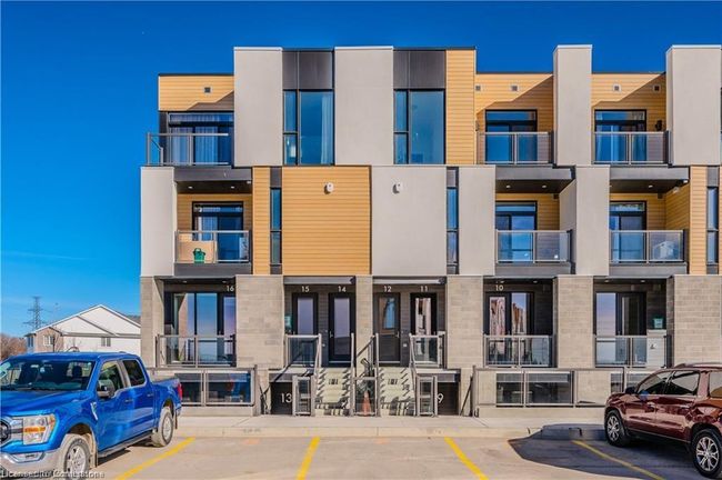 A012 - 142 Foamflower Pl, Townhouse with 2 bedrooms, 3 bathrooms and 1 parking in Waterloo ON | Image 24