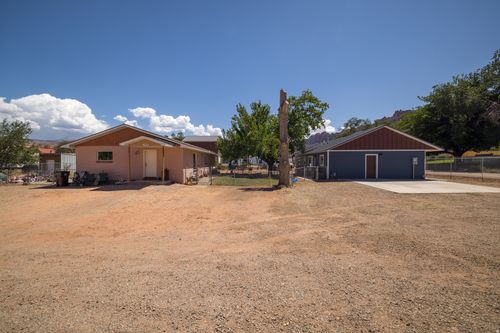2468 San Jose Rd, Moab, UT, 84532-3419 | Card Image