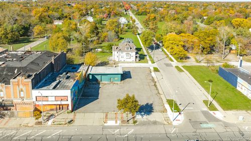 14241 E Jefferson Ave, Detroit, MI, 48215-2929 | Card Image