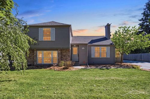 2906 Braley Court, Midland, MI, 48640 | Card Image