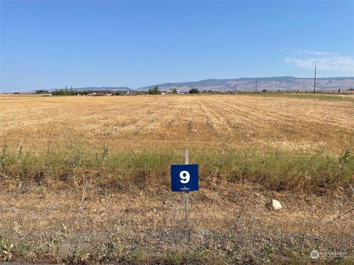 9 Green Canyon Ln, Ellensburg, WA, 98926-6113 | Card Image