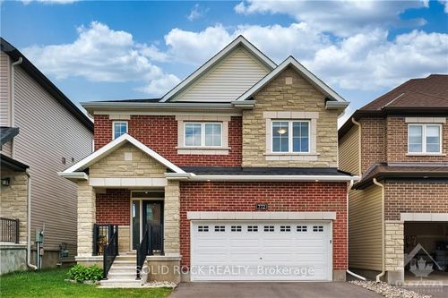 772 Cappamore Dr, Ottawa, ON, K2J6V6 | Card Image