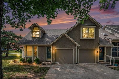 11532 W 113th St, Overland Park, KS, 66210-2757 | Card Image