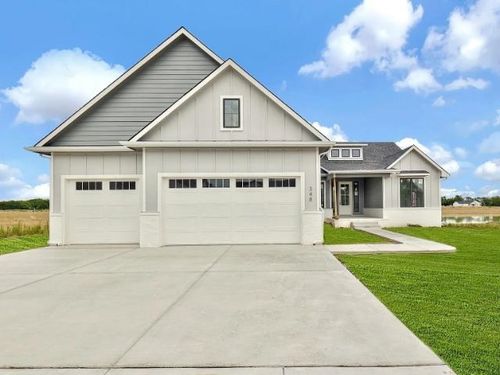 421 N Fielding St, Derby, KS, 67037-7833 | Card Image