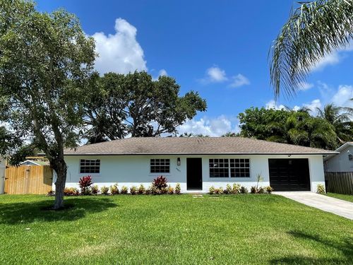 6887 Osborne Dr, LAKE WORTH, FL, 33462-3853 | Card Image