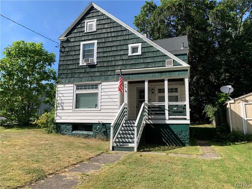 94 Worth St, Fulton, NY, 13069-1127 | Card Image