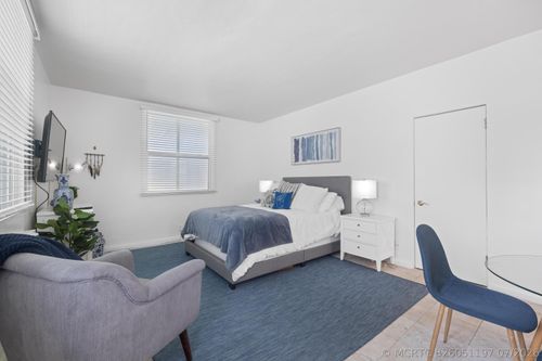 5-172 N County Rd, Palm Beach, FL, 33480-3919 | Card Image