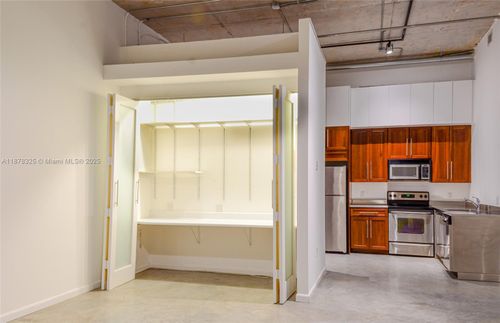 unit-308-250 Nw 23rd St, Miami, FL, 33127-4319 | Card Image