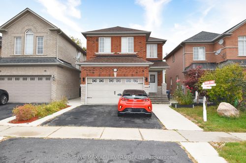 521 Navigator Dr, Mississauga, ON, L5W1P5 | Card Image