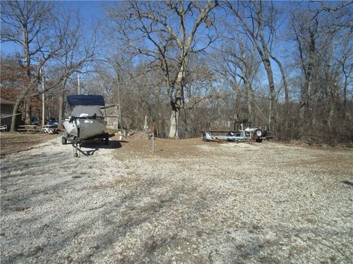 20 Gibson Lane, Pana, IL, 62557 | Card Image