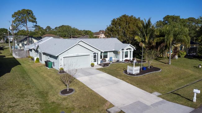 3582 Sw Margela St, House other with 3 bedrooms, 3 bathrooms and null parking in Port St Lucie FL | Image 55