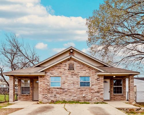 3106 Refugio Ave, Fort Worth, TX, 76106-5626 | Card Image