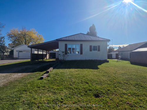 41 11th St, Earlton, ON, P0J1E0 | Card Image