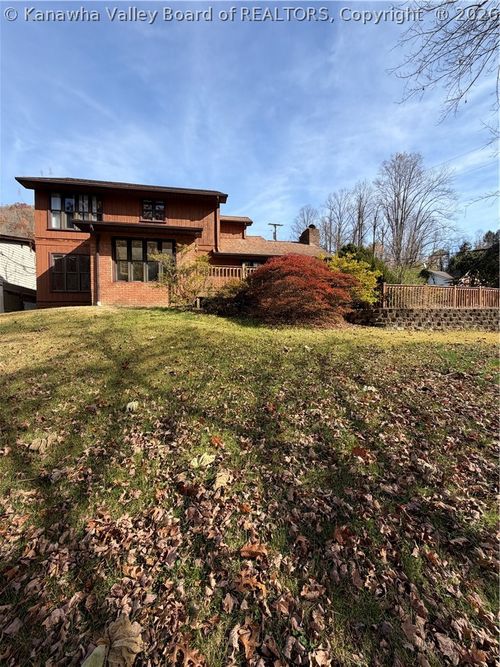 1279 Hanging Rock Hwy, Logan, WV, 25601 | Card Image