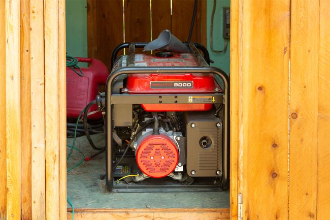 Generator | Image 40