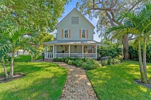 429 Scotland St, DUNEDIN, FL, 34698-7018 | Card Image