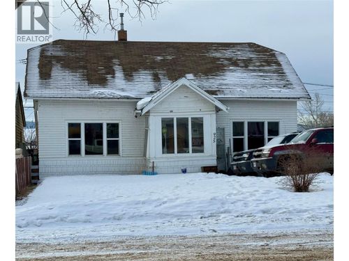 925 105 Ave, Dawson Creek, BC, V1G2L2 | Card Image