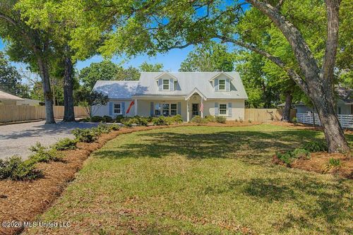 1589 E Second St, Pass Christian, MS, 39571-3125 | Card Image