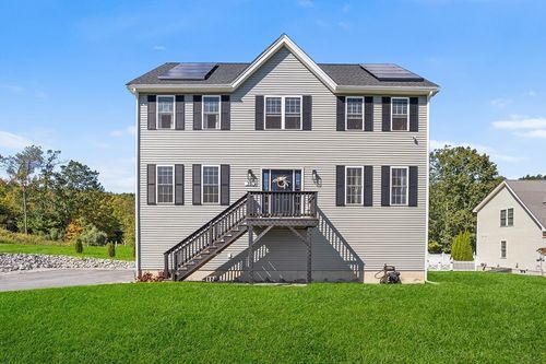 39 Hycrest Rd, Charlton, MA, 01507-1569 | Card Image