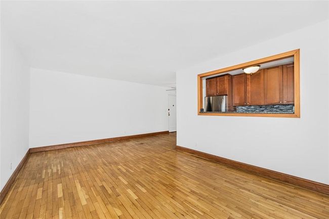 APT-2F - 11 Bronx River Rd, Home with 1 bedrooms, 1 bathrooms and null parking in Yonkers NY | Image 5
