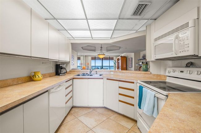 UNIT-10D - 1310 Gulf Blvd, Condo with 2 bedrooms, 3 bathrooms and null parking in CLEARWATER BEACH FL | Image 11