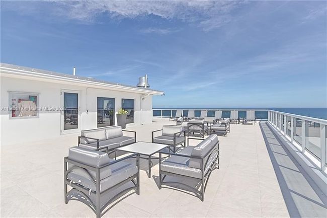 APT-1807 - 2841 N Ocean Blvd, Condo with 2 bedrooms, 2 bathrooms and null parking in Fort Lauderdale FL | Image 26