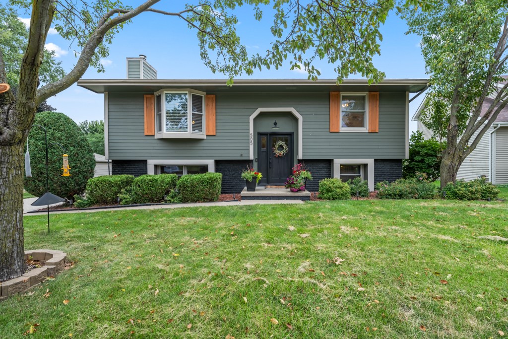 Wanda Dr, Ankeny, IA 50021