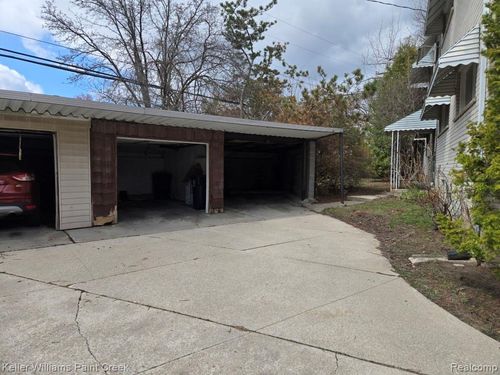 3121 Linwood Avenue, Royal Oak Charter Township, MI, 48073 | Card Image