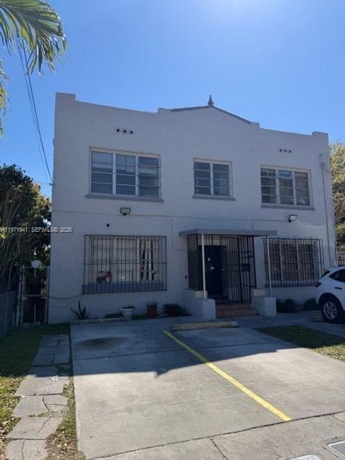 4-2368 Nw 3rd St, Miami, FL, 33125-5285 | Card Image
