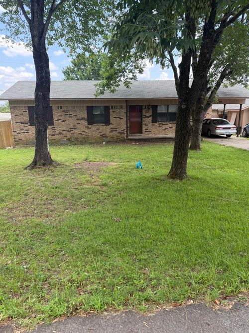 709 Ash St, Heber Springs, AR, 72543-3431 | Card Image