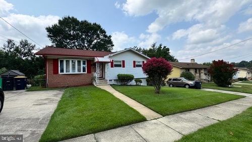 6905 Drylog St, CAPITOL HEIGHTS, MD, 20743-2433 | Card Image
