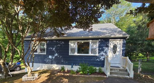 1870 Center Groton Rd, Ledyard, CT, 06339-1605 | Card Image