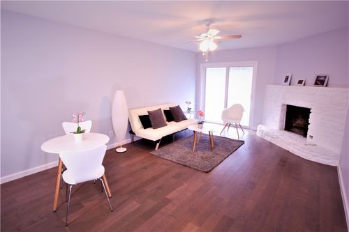 6917 Old Post Loop, Austin, TX, 78744-5728 | Card Image