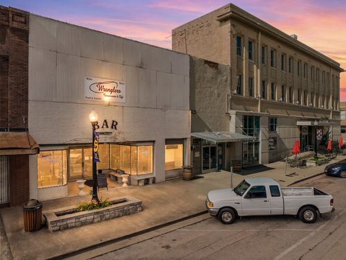 106 E Elm St, Hillsboro, TX, 76645-3321 | Card Image