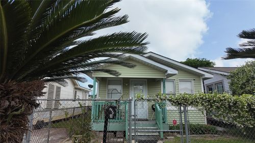 5507 Avenue P, Galveston, TX, 77551-4758 | Card Image
