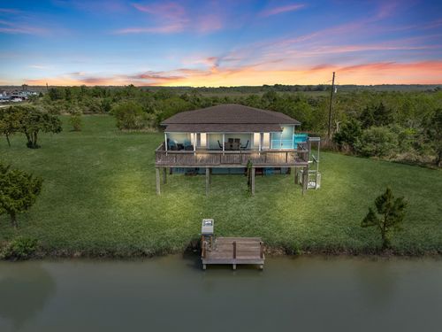 510 Flamingo Dr, Anahuac, TX, 77514 | Card Image