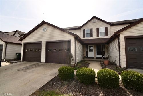 620 Topaz Ln, Brunswick, OH, 44212-1129 | Card Image